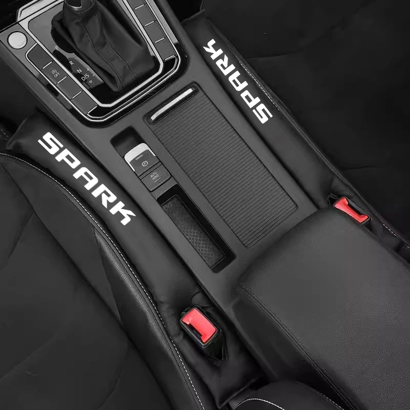 Leather Car Seat Cover - Универсальная накладка на зазор между сиденьями